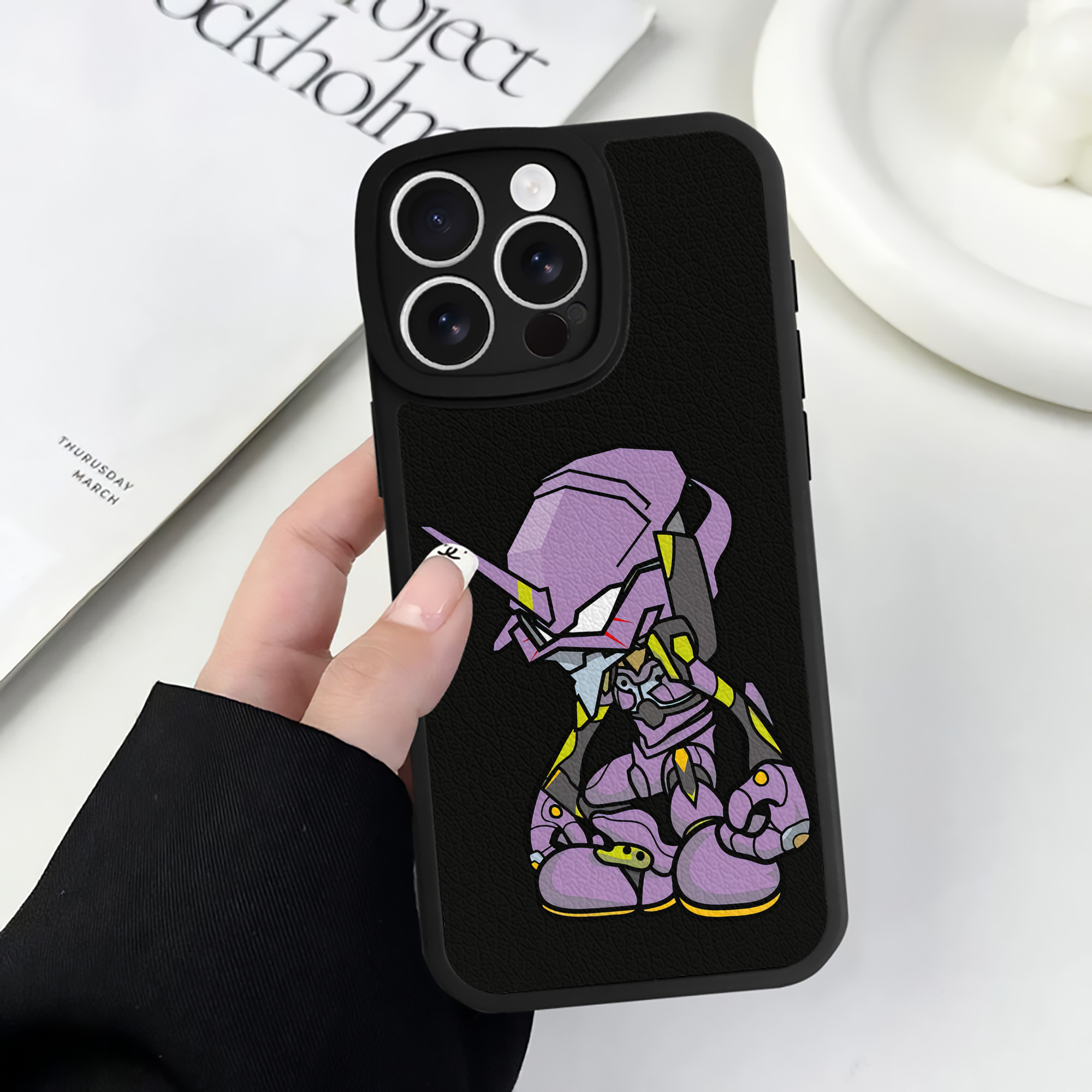 （画像用） EVA 新世紀エヴァンゲリオン 【iPhone 16シリーズ対応】シリコンスマホケース（レザー調） 材質：シリコン